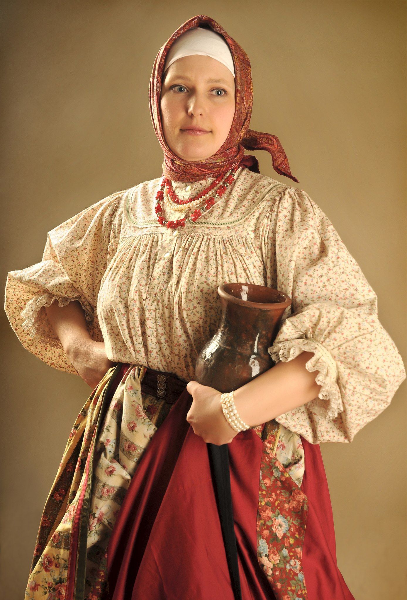 Girls in Slavic costumes in Ribeiran-Pretu